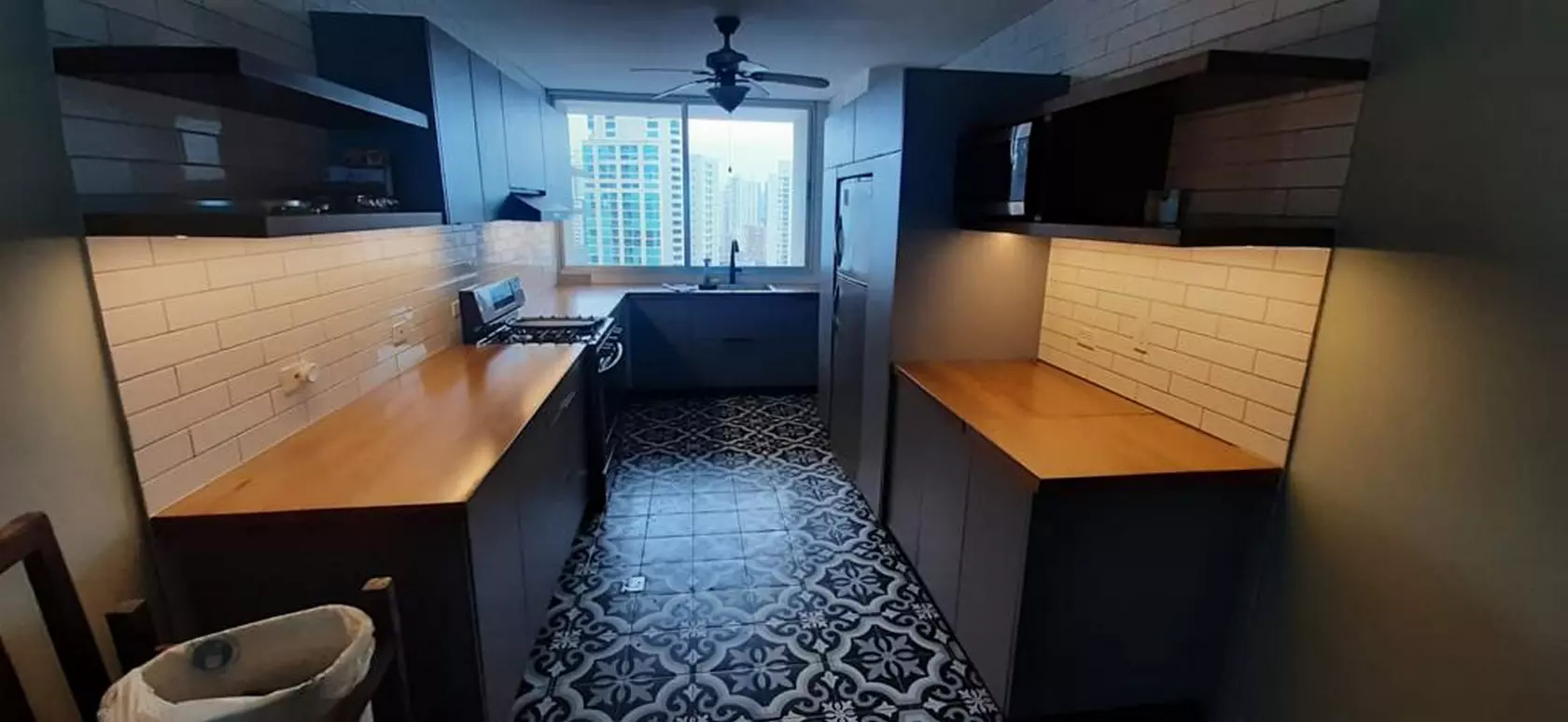 Modern White Kitchen